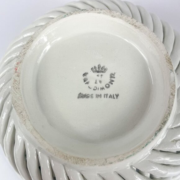 Capodimonte Italy Ceramic Basket Lattice Bowl With Holly Berry Applique - Picture 7 of 7